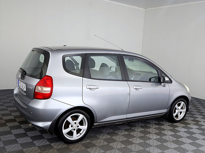 Honda Jazz Elegance Facelift 1.3 61kW Tallina - foto 3