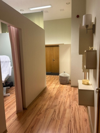 Masāžas salona telpas Valdemāra pasāžā.  3 kabineti ar ūdeni, viens bez, plus priekštelpa Rīga - foto 2