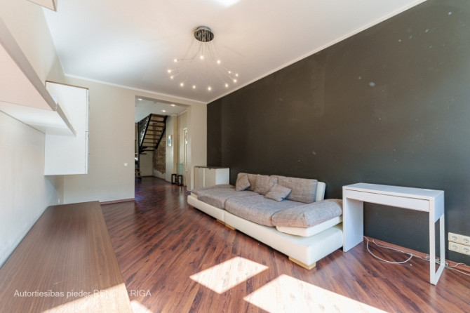 Two-Storey Apartment with a Terrace at the Corner of Kr.Valdemāra and Zaubes Street  Located on the  Рига - изображение 4