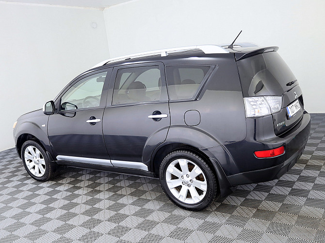 Mitsubishi Outlander Luxury 2.0 DI-D 103kW Таллин - изображение 4