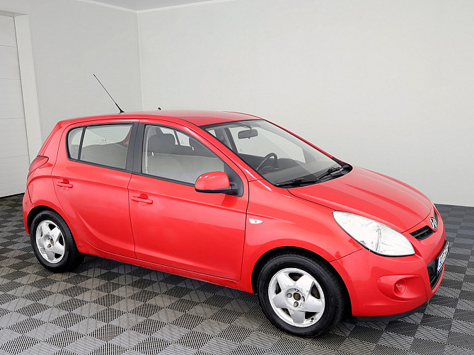 Hyundai i20 Elegance 1.4 74kW Таллин - изображение 1