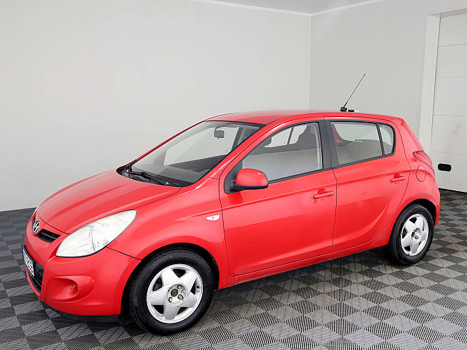 Hyundai i20 Elegance 1.4 74kW Таллин - изображение 2