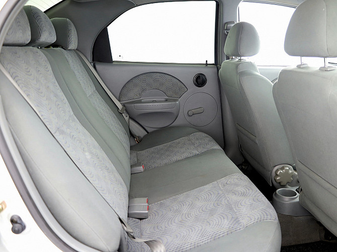 Chevrolet Aveo Comfort 1.4 61kW Таллин - изображение 7