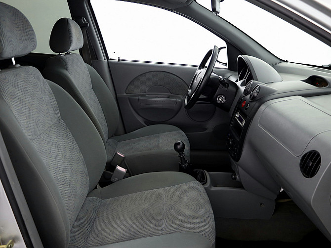 Chevrolet Aveo Comfort 1.4 61kW Таллин - изображение 6
