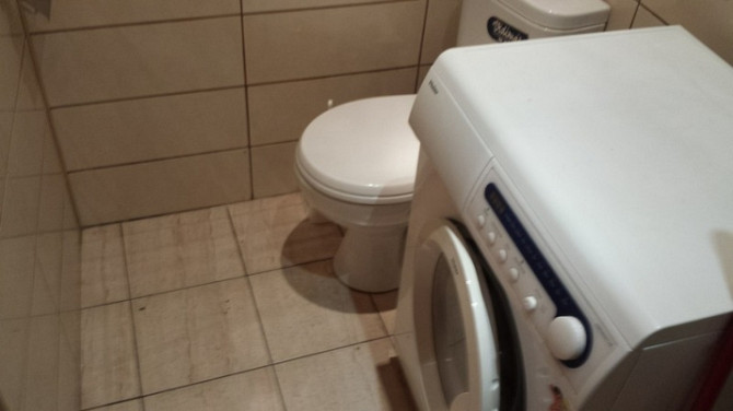 For rent - ONE room in a shared 2 bedroom apartment in the center of Riga in a quiet courtyard build Рига - изображение 7