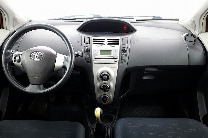 Toyota Yaris Linea Sol A-C 1.3 64kW Tallina - foto 5