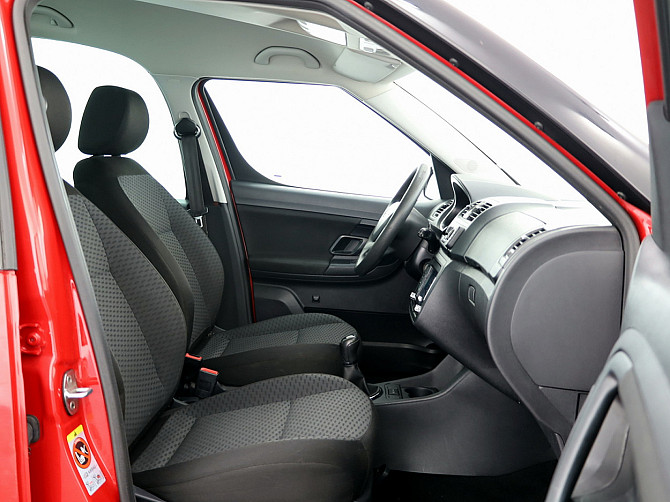 Skoda Roomster Scout Facelift 1.2 63kW Tallina - foto 6
