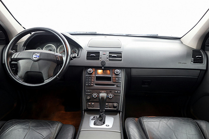 Volvo XC90 Summum Facelift ATM 2.4 D5 136kW Tallina - foto 5