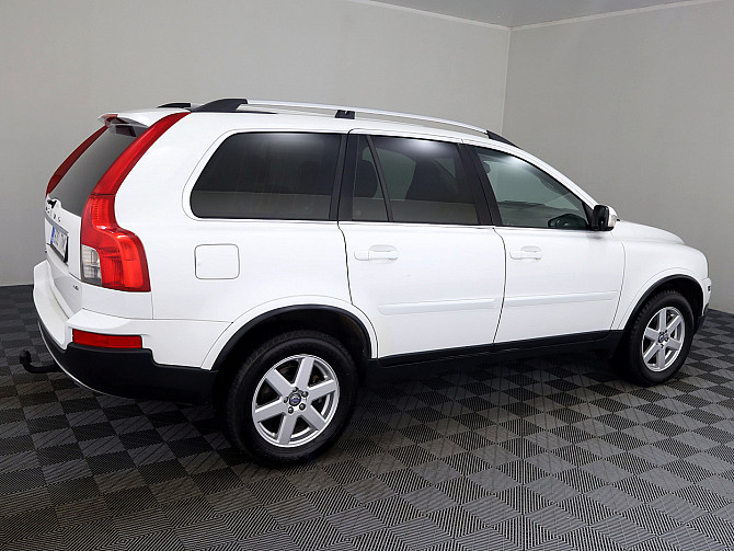 Volvo XC90 Summum Facelift ATM 2.4 D5 136kW Tallina - foto 3