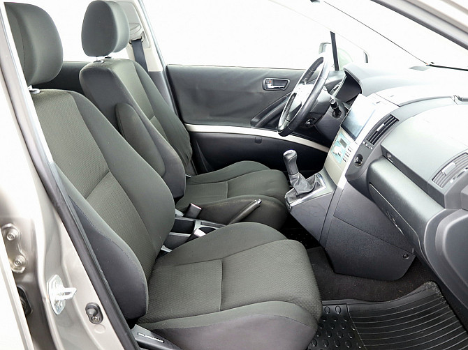 Toyota Corolla Verso Linea Sol 1.6 81kW Таллин - изображение 6