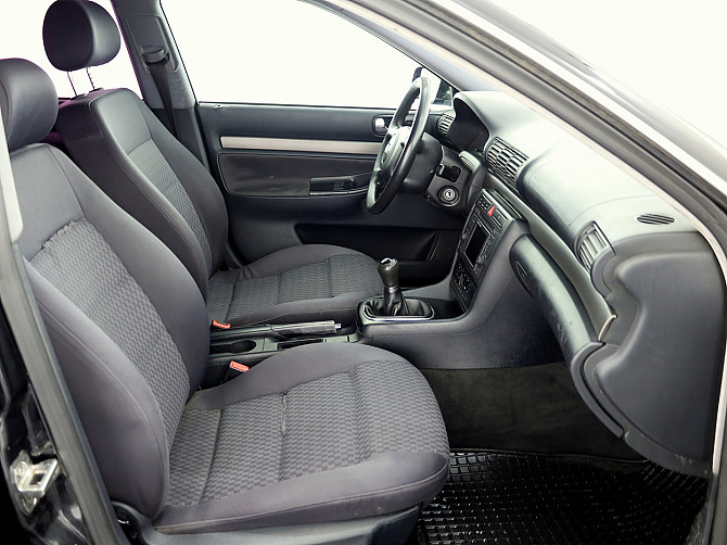Audi A4 Comfortline Facelift 1.6 74kW Tallina - foto 6