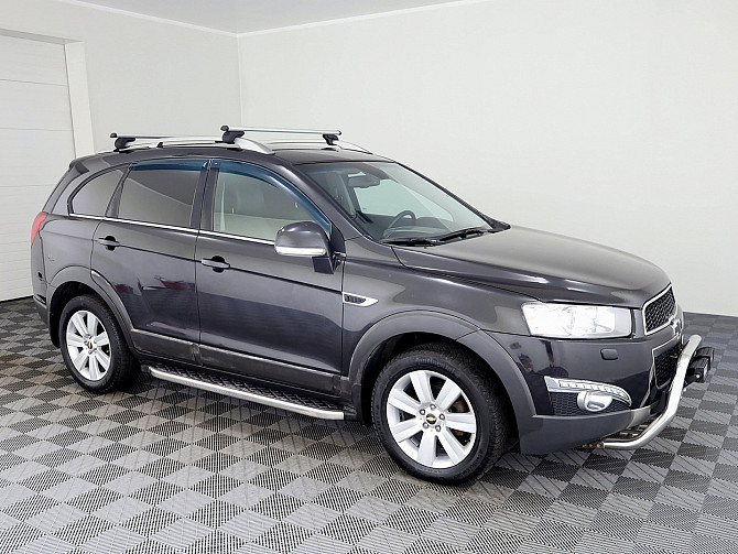 Chevrolet Captiva Luxury Facelift ATM 2.2 CRD 135kW Tallina - foto 1