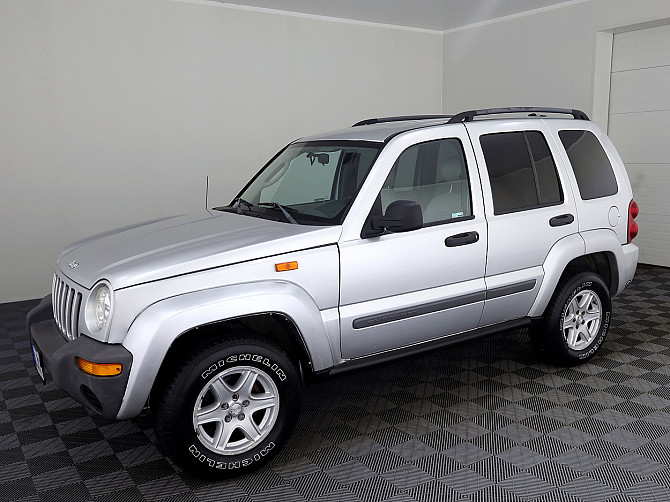 Jeep Cherokee Liberty LPG ATM 3.7 155kW Tallina - foto 2