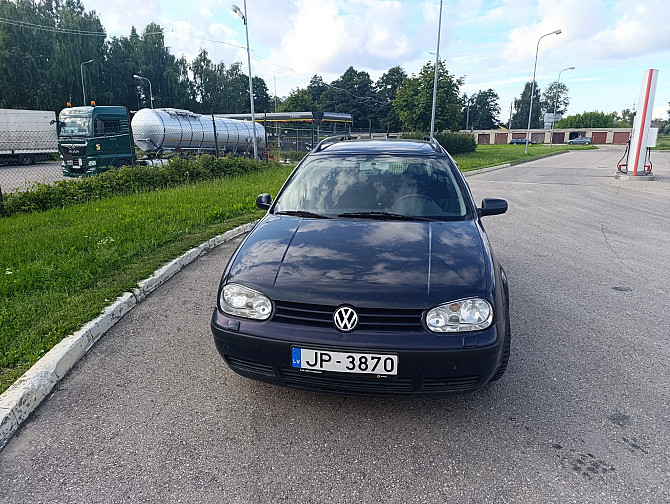Пролаю Golf Variant 2000 года, бензин+газ Rīga - foto 1