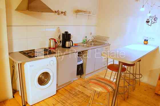 Эта квартира сдается в аренду посуточно (краткосрочная аренда), стоимость аренды Rīga