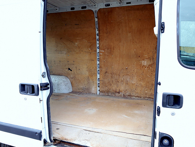 Opel Movano Van 2.5 dCi 84kW Таллин - изображение 7
