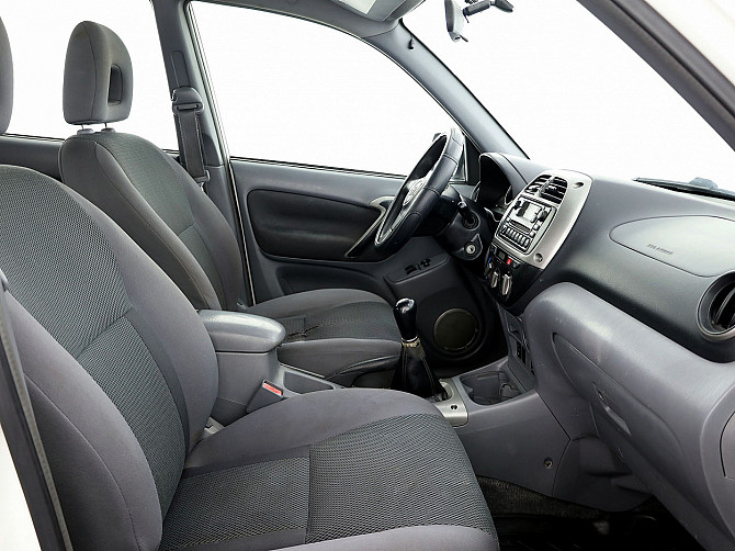 Toyota RAV4 Comfort 4x4 2.0 110kW Таллин - изображение 6