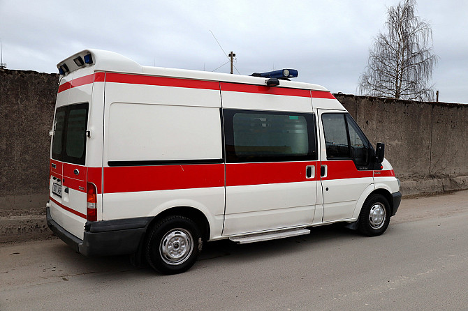 Ford Transit Ambulance 2.0 TDCi 74kW Tallina - foto 3