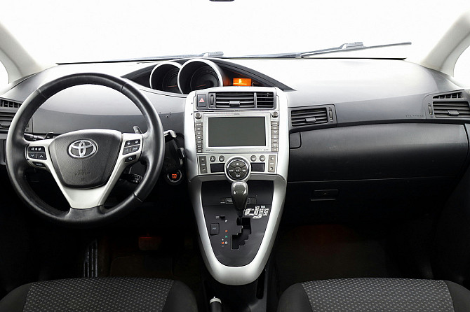 Toyota Verso Linea Sol ATM 2.2 D-CAT 110kW Таллин - изображение 5