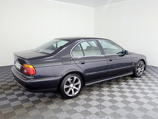 BMW 523 M-Pakett ATM 2.5 125kW Таллин - изображение 3