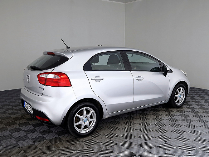 Kia Rio Elegance 1.1 CRDi 55kW Tallina - foto 3