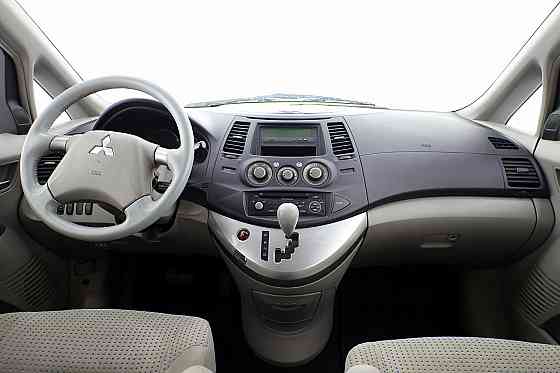 Mitsubishi Grandis Comfort ATM 2.4 121kW Tallina