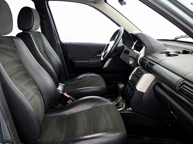 Land Rover Freelander HSE Luxury Facelift ATM 2.5 130kW Таллин - изображение 6