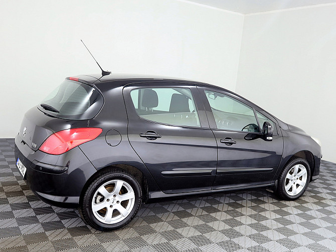 Peugeot 308 Elegance 1.6 88kW Таллин - изображение 3