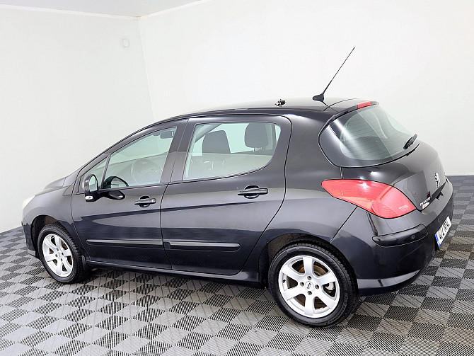 Peugeot 308 Elegance 1.6 88kW Таллин - изображение 4