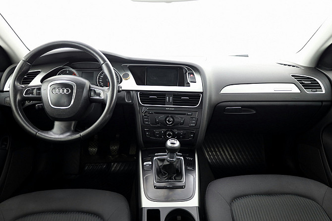 Audi A4 Quattro Comfortline 2.0 TDI 125kW Tallina - foto 5
