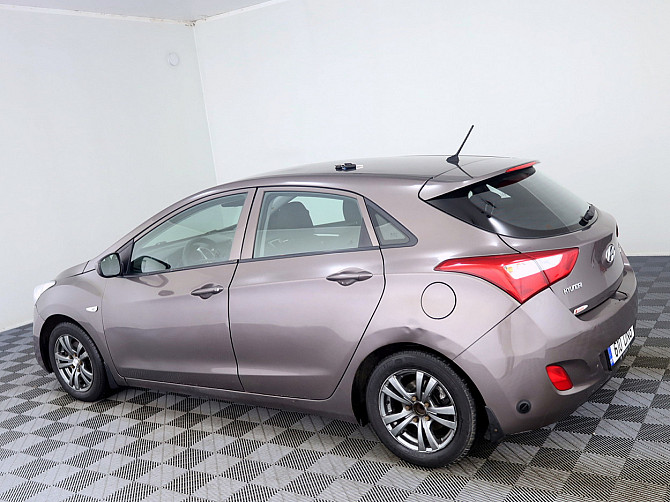 Hyundai i30 Elengace LPG 1.4 73kW Таллин - изображение 4