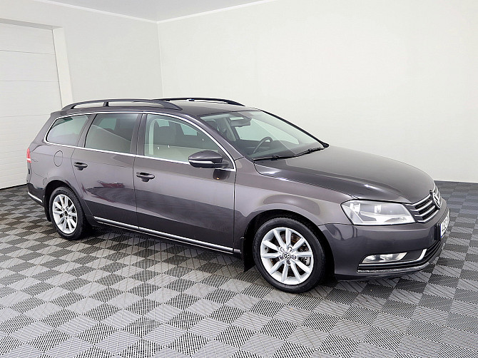 Volkswagen Passat Comfortline ATM 1.8 118kW Таллин - изображение 1