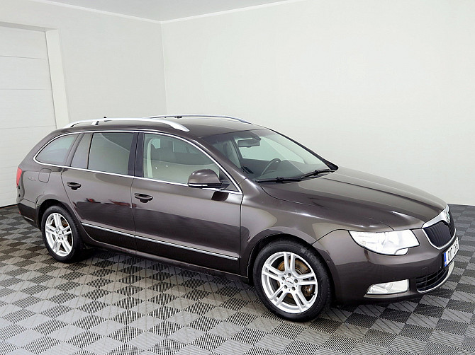 Skoda Superb Highline 4x4 ATM 2.0 TDI 103kW Tallina - foto 1