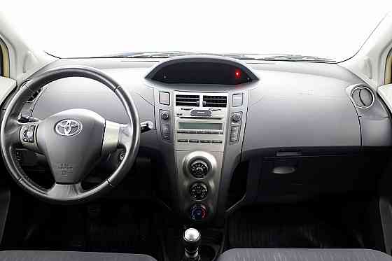 Toyota Yaris Linea Sol Facelift A-C 1.3 73kW Tallina