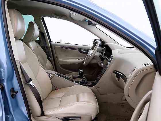 Volvo V70 Facelift 2.4 103kW Tallina