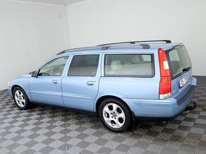 Volvo V70 Facelift 2.4 103kW Tallina - foto 4
