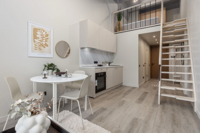 Grīziņkalnā, renovētā ēkā Zemitāna ielā, pieejams jauns, mājīgs loft tipa dzīvoklis. Rīga - foto 5