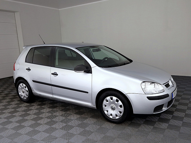 Volkswagen Golf Comfortline ATM 1.6 75kW Tallina - foto 1