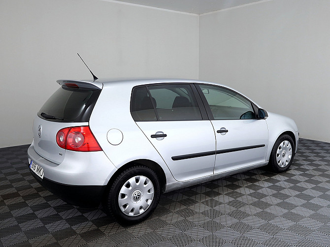 Volkswagen Golf Comfortline ATM 1.6 75kW Tallina - foto 3