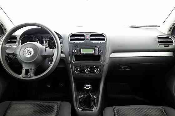 Volkswagen Golf Comfortline 1.6 75kW Tallina