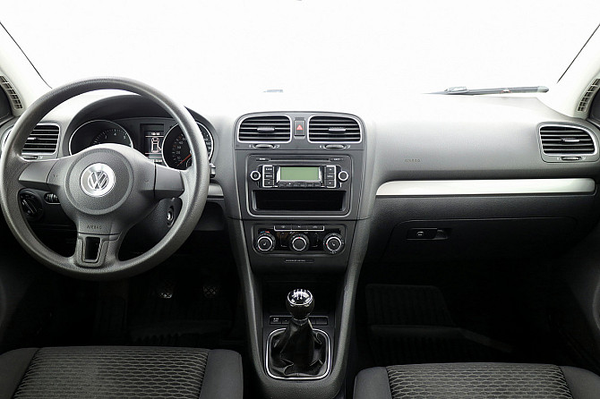 Volkswagen Golf Comfortline 1.6 75kW Таллин - изображение 5