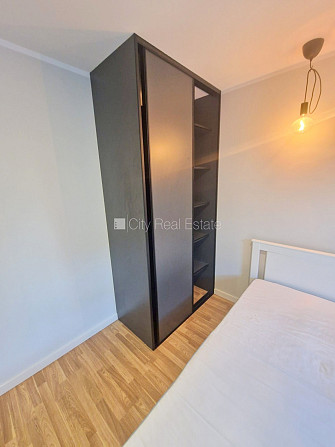Pagalma māja, renovēta māja, slēgts pagalms, ieeja no ielas un pagalma, kāpņu telpa pēc Rīga - foto 12