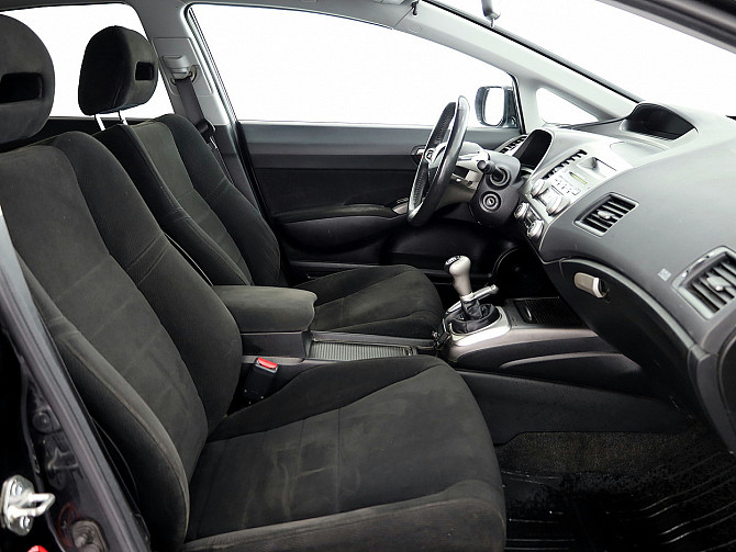 Honda Civic Elegance Facelift 1.8 103kW Таллин - изображение 6