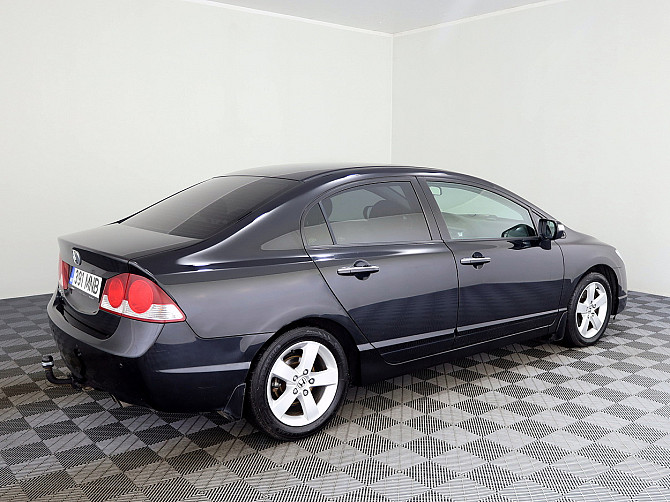 Honda Civic Elegance Facelift 1.8 103kW Таллин - изображение 3