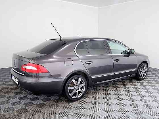 Skoda Superb Highline ATM 2.0 TDI 103kW Tallina