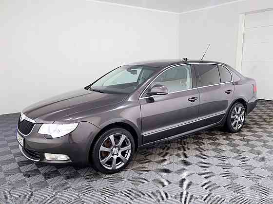 Skoda Superb Highline ATM 2.0 TDI 103kW Tallina