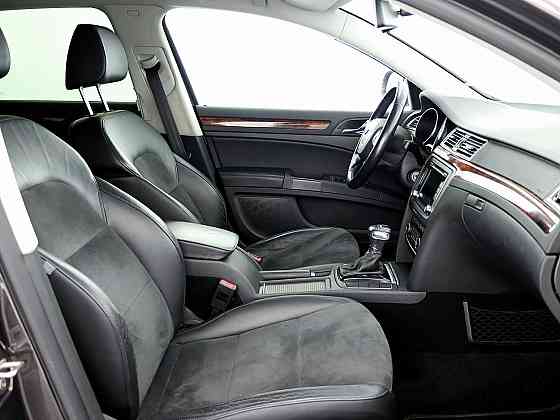 Skoda Superb Highline ATM 2.0 TDI 103kW Tallina