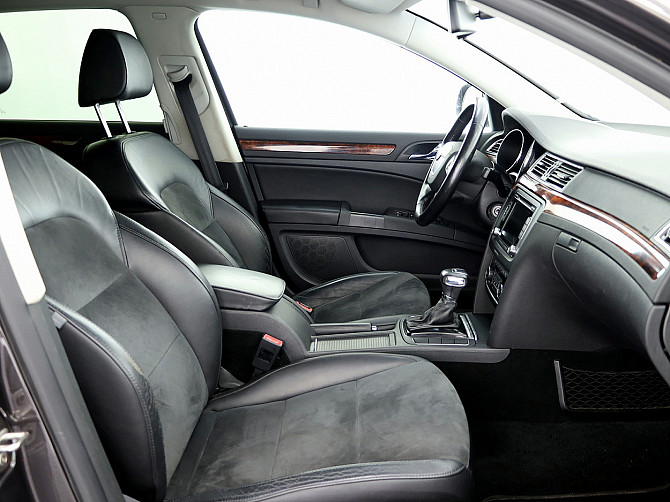 Skoda Superb Highline ATM 2.0 TDI 103kW Tallina - foto 6