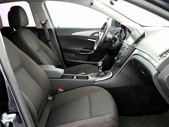 Opel Insignia Comfort 1.6 132kW Таллин