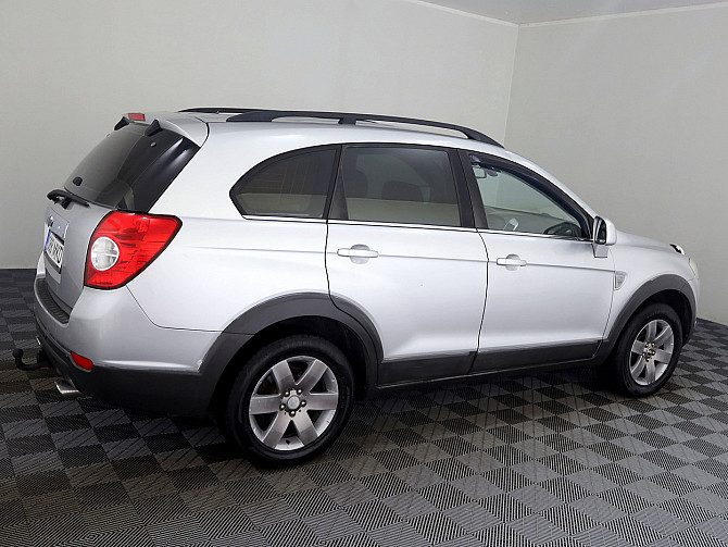 Chevrolet Captiva Luxury ATM 2.0 VCDi 110kW Tallina - foto 3
